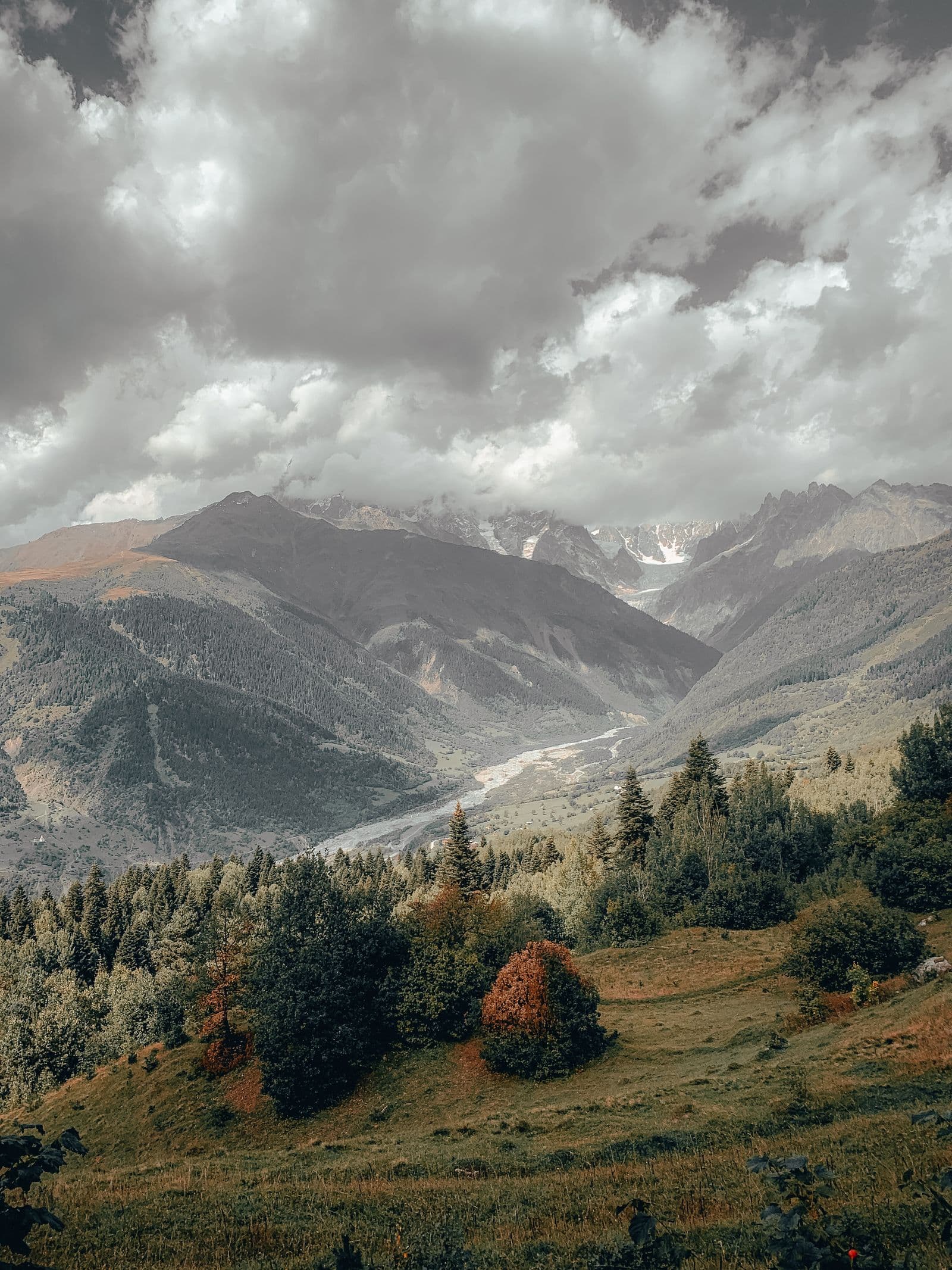 The switchbacks of the Abano Pass road into Tusheti
